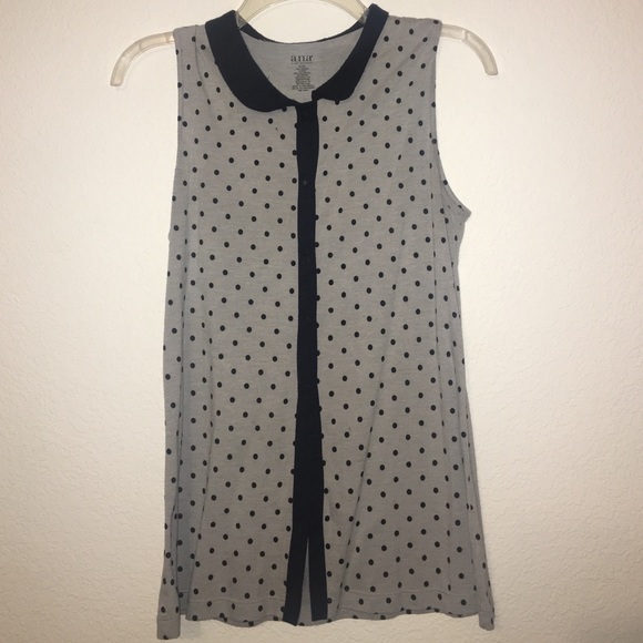 Top - Picture 1 of 1