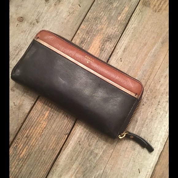 Black Fossil Wallet