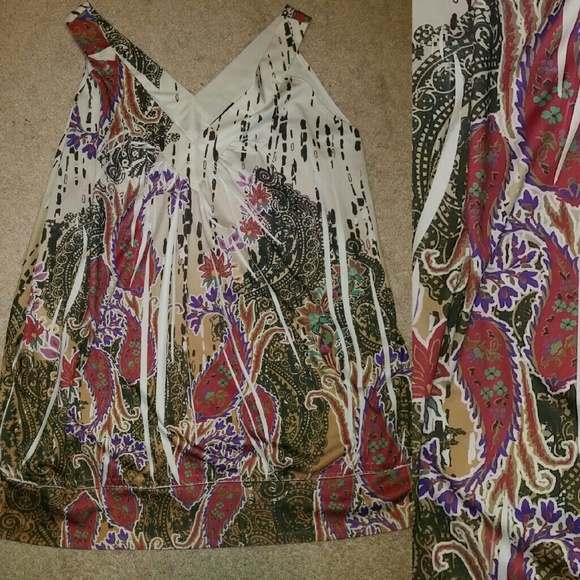 Lane Bryant Paisly Pattern Tank V Neck