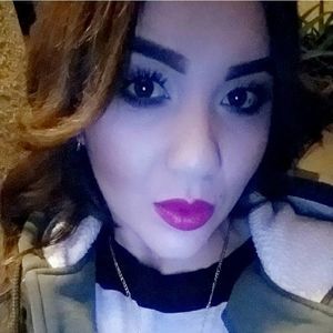 Meet your Posher, Denise