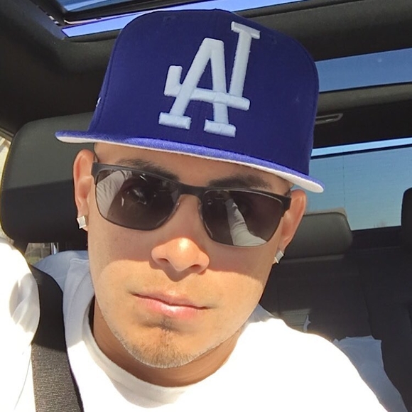 Meet your Posher, Alex