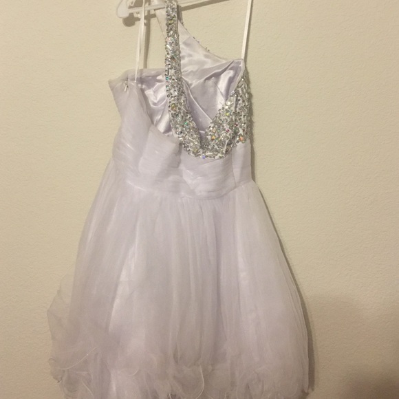 Homecoming / prom dress - Picture 3 of 3