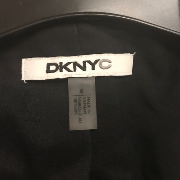 DKNYC Blazer - Picture 2 of 3