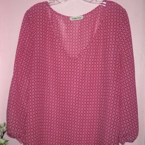 Pink top - Picture 2 of 3