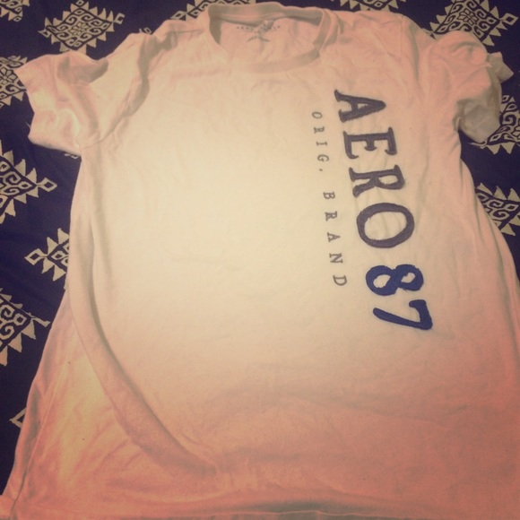 Men's Aeropostale tee! Size lg