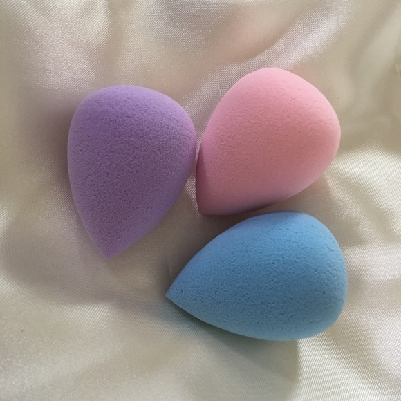 New ! 3 beauty blender bundle !