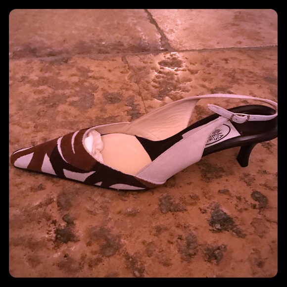 EMMA HOPE- kitten heel sling backs