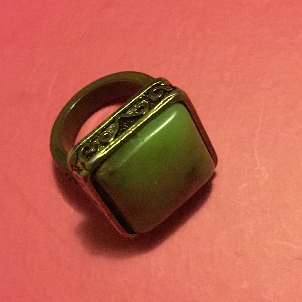 FREE FASHION RING🔴WITH25$ PURCHASE SALE FASHION CUTE RING