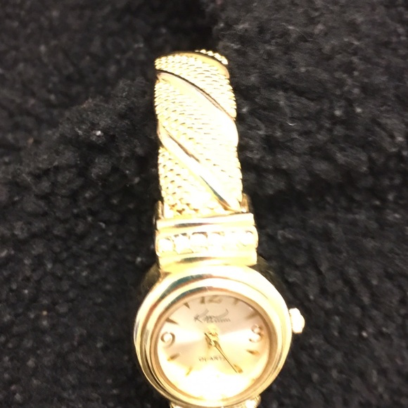 Watch - Picture 2 of 2