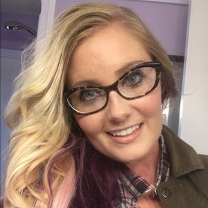 Meet your Posher, Stacey