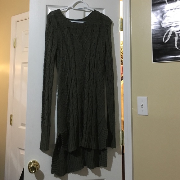 Cute LA hearts long sweater