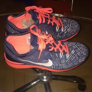 Nike Women's Free 5.0 Fit 5 Cross-Training Shoes