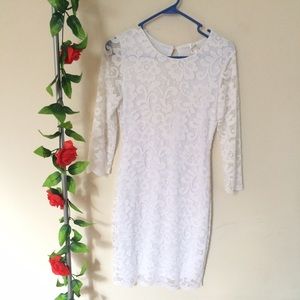 Laced white wedding party dress