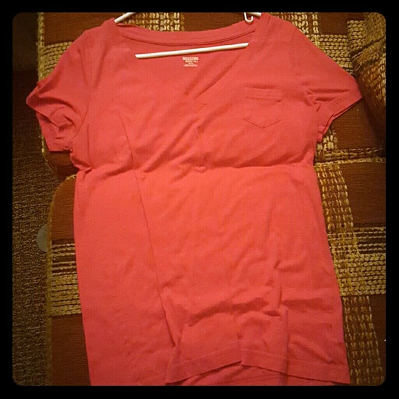 Mossimo XL V-neck T-shirt