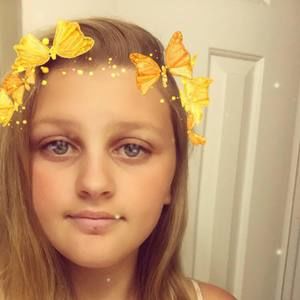 Meet your Posher, Alissa