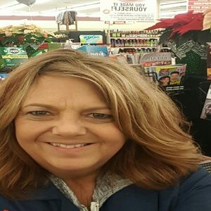 Meet your Posher, Sandy