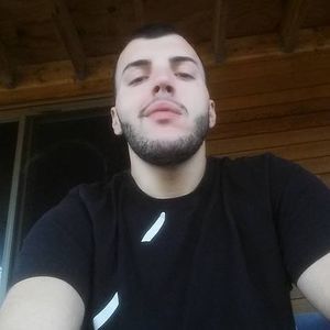 Meet your Posher, Hendricks