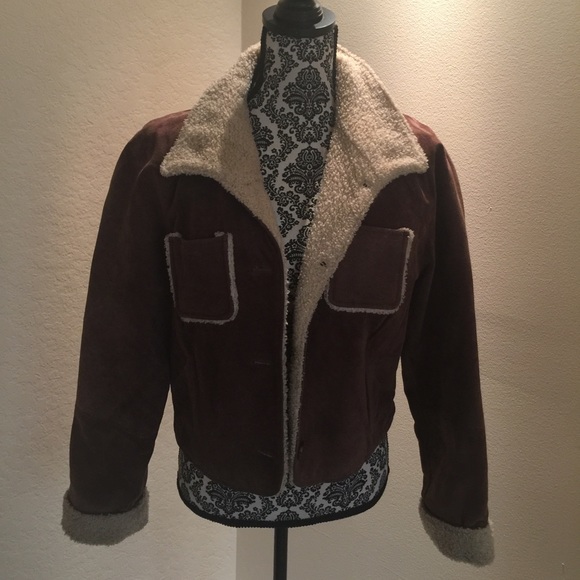 Genuine leather bomber jacket