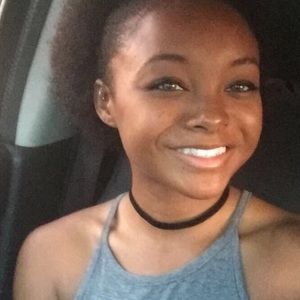 Meet your Posher, Paige