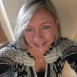 Meet your Posher, Sheila