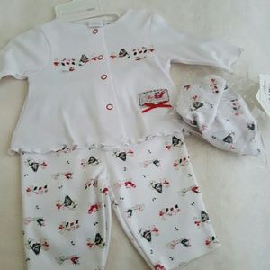 NWT Girls Christmas outfit 0-3 months