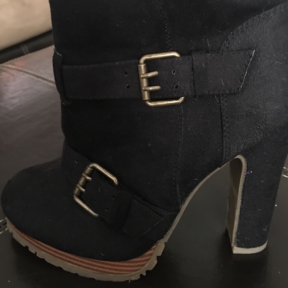 Black booties - Picture 4 of 4