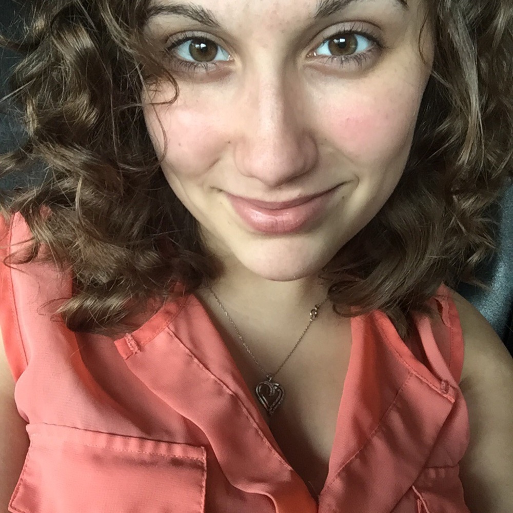 Meet your Posher, Karrie