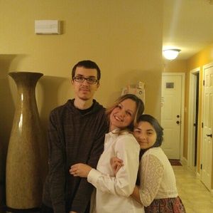 Meet your Posher, Lucrecia