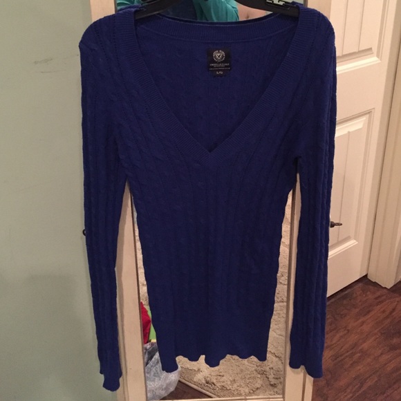 Royal Blue American Eagle v neck sweater