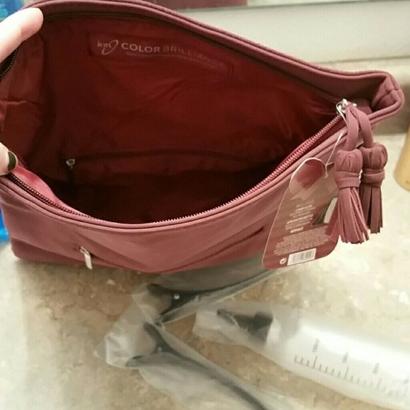 Maroon clutch - Picture 3 of 3