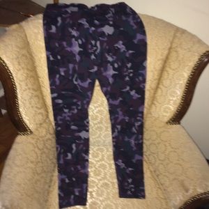 Nike Camo Leggings