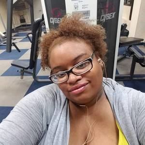 Meet your Posher, Desirae