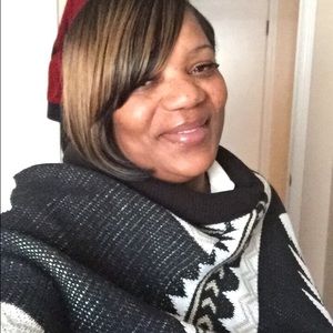 Meet your Posher, Regina