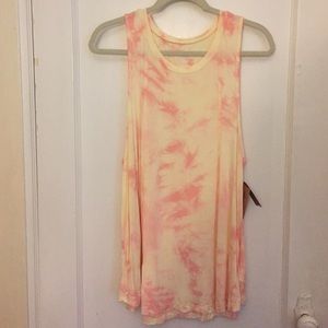 💥FINAL PRICE💥 AE Tye Dye Tank NWT