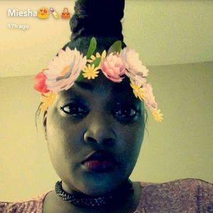 Meet your Posher, Miesha