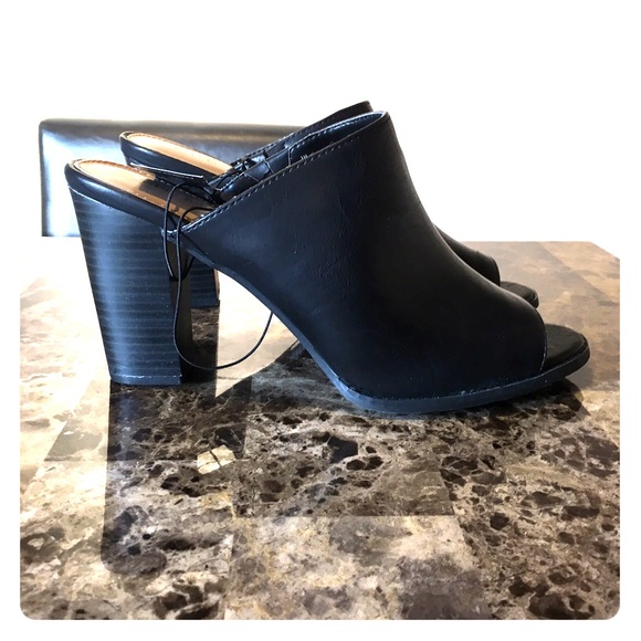 open toe slide heels