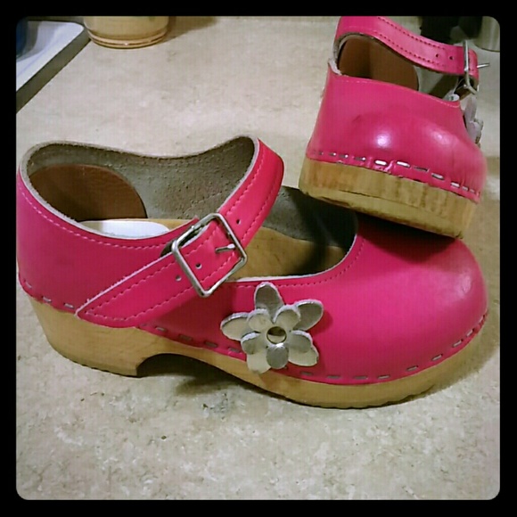 Hanna Andersson Clogs