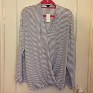 💥FLASH SALE💥 Ann Taylor Top NWT