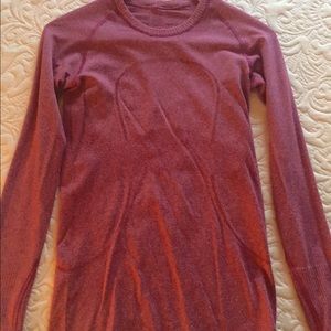 Size 4 long sleeve swiftly.