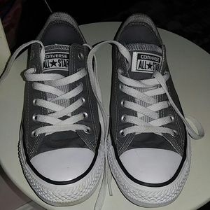 GRAY CONVERSE SIZE 7
