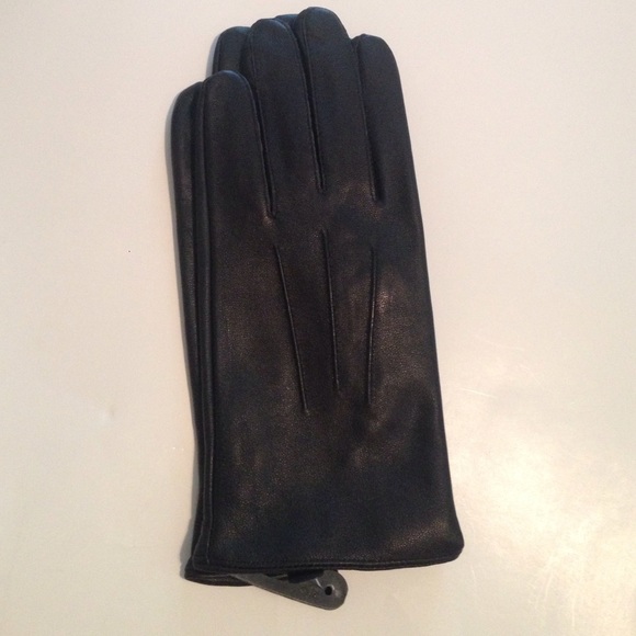 Giovanni Vecci Accessories - ππNew Giovanni Vecci Black Leather Gloves Giovanni Vecci Accessories - ππNew Giovanni Vecci Black Leather Gloves