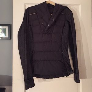 Lulu Lemon pull over