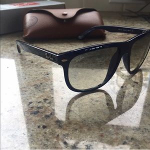 Brand new Ray Ban sunglasses