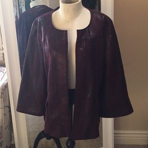 NWT Susan Graver reptile print jacket