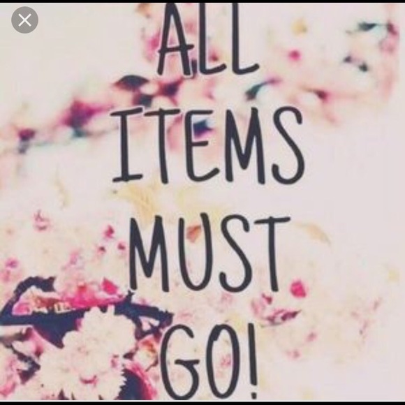 Clothes - Picture 3 of 3