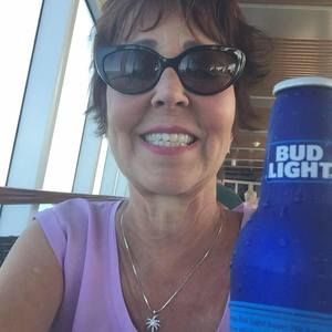 Meet your Posher, Brenda