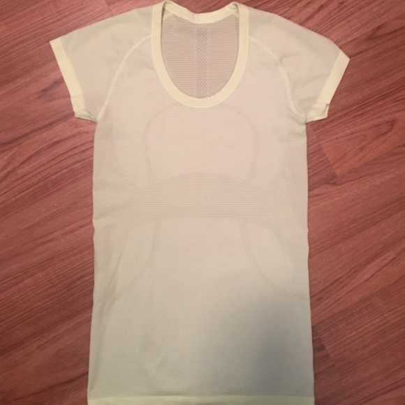 Lululemon Swiftly Tee