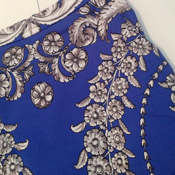 ๐๐Anthropologie Baraschi Skirt - Picture 2 of 4