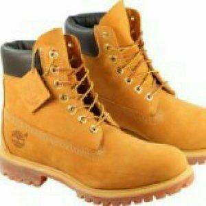 BRAND NEW TIMBERLAND'S MAKE THE PERFECT GIFT  $100