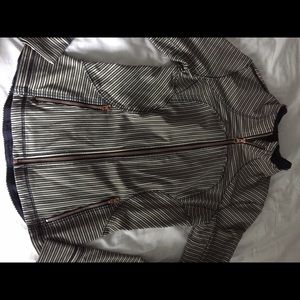 Lulu lemon fitted jacket